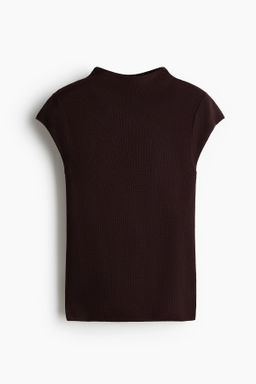 Top de punto fino con cuello perkins