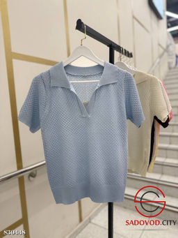 Футболка поло с V-вырезом