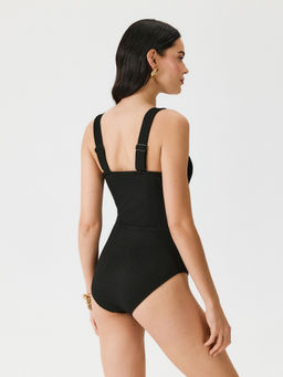 Infinity / Купальник жен. Sake черный