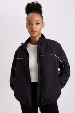 DeFactoFit Su Itici Mont Ruzgar Gecirmez Dik Yaka C?kar?labilir Kol Detayl? Cepli Astarl?