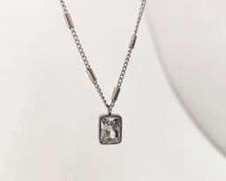 Кулон из стали на цепочке