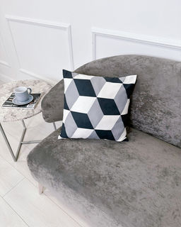 Декоративная наволочка P010