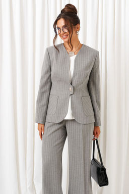 Костюм Beautiful Free 6416 полоска серая