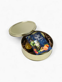 Подарочный набор новогодний в железной банке С Новым годом: монпансье 100 г, чай чёрный 50 г, варенье 30 г, открытка