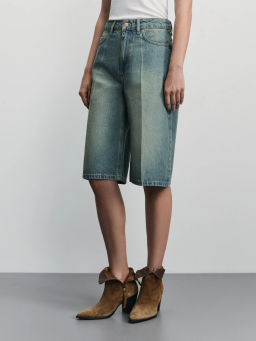 Джинсовые шорты бермуды со стрелками / Zarina  фото 4