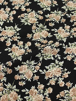 Штапель Цветочный романс цв.бежевый/черный, ш.1.44м, вискоза-100%, 90гр/м.кв