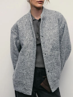 Куртка-бомбер из фактурной ткани / Zarina  фото 3