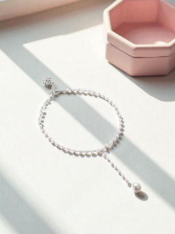 Колье с жемчугом Олимпия, белое в серебре, 32 см