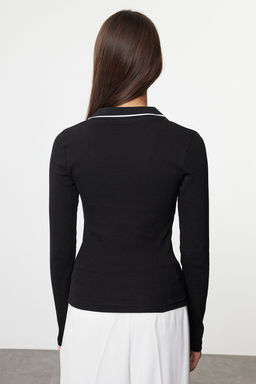 Siyah Triko Yaka Detayl? Fitted/Vucuda Oturan Fitilli Esnek Orme Bluz TWOAW25BZ00121