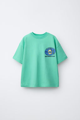 CAMISETA ESTAMPADO RELIEVE / Verde / Azul