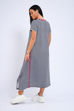 Платье оверсайз с карманами USHI