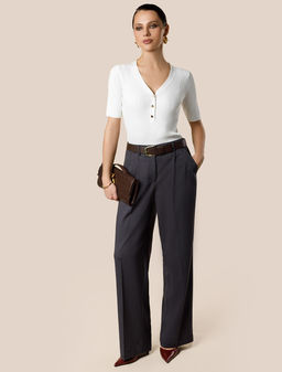 Джемпер Vilatte из вискозы с нейлоном V-вырез белый  фото 5