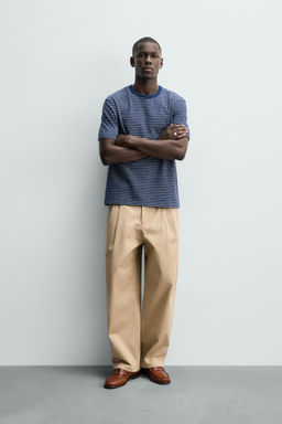 CAMISETA JACQUARD RAYAS / Azul / Blanco