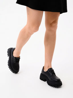 Туфли полуботинки 202.14728bl. Черный