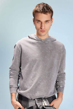 Regular Fit Kapusonlu Y?kamal? Soluk Efektli Basic Duz Sweatshirt - Defacto фото 2