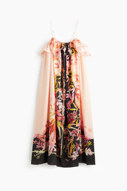 Vestido de tirantes con volante decorativo