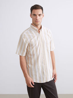 Regular Fit K?sa Kollu ?izgili Erkek G?mlek