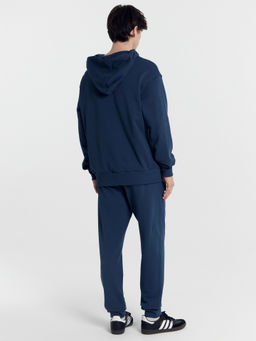 Брюки мужские в синем цвете морская глубина 181252