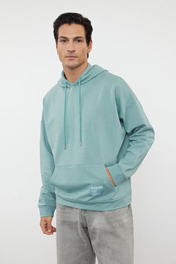 Mint Oversize Kap__onlu Uzun Kollu Etiket Aplikeli Sweatshirt TMNSS21SW0221