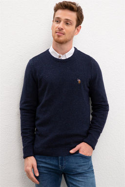 Мужской темно-синий свитер Неожиданная скидка в корзине