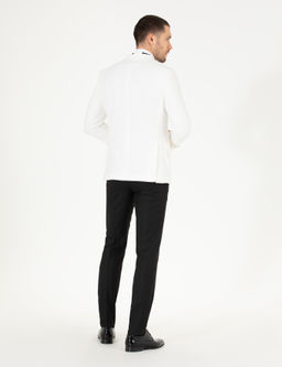 Смокинг Pierre Cardin Ex Slim Fit с жилетом белый