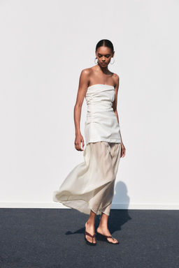 CONTRAST STRAPLESS MIDI DRESS