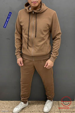 Костюм мужской спортивный
