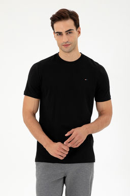 Мужская черная базовая футболка Неожиданная скидка в корзине