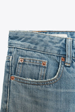 TRF LOW-RISE FLARE JEANS