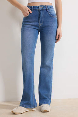Mavi Dusuk Bel Cepleri Nak?s Detayl? Orta Esnek Flare Ispanyol Paca Jeans TWOSS26JE00056 - Trendyolmilla фото 3