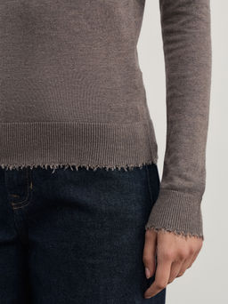 Водолазка с необработанным краем из шерсти / Zarina  фото 7