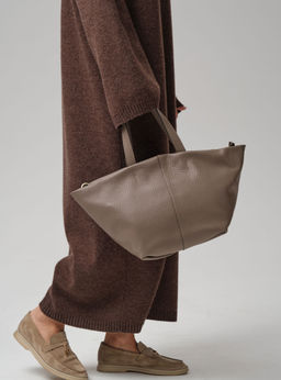 Кожаная сумка Azaro 31355 тауп