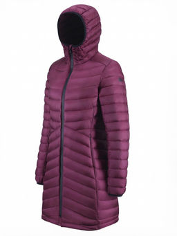Куртка женская удлинённая стёганая с капюшоном и графеновой подкладкой бордового цвета 9628_1Bo