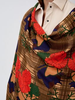 В составе ШЕРСТЬ Палантин