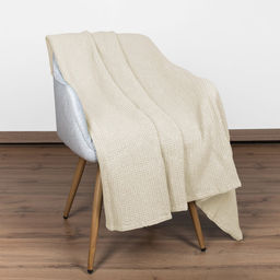 4397 Плед 240*220 цв. молочный рис. 11-0606