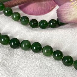 Бусы из Нефрита