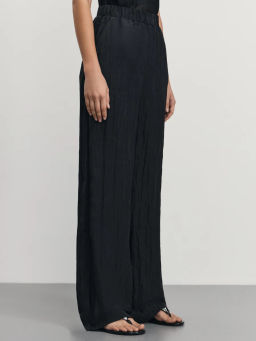 Широкие брюки из жатой ткани / Zarina  фото 3