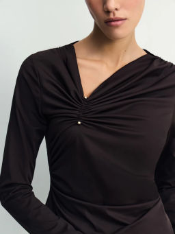 Лонгслив с декоративным узлом / Zarina  фото 7