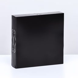 Коробка для 16 конфет, Настоящий мужчина 17.7?17.7?3.8 см