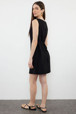 Trendyolmilla Siyah Kusakl? Duz Kesim Mini Dokuma Elbise TWOSS24EL00938  фото 2