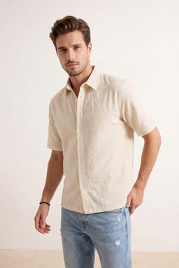 Bej Regular Fit Islemeli Nak?sl? Yazl?k Erkek Gomlek TMNSS25GO00081 - Trendyolmilla фото 5