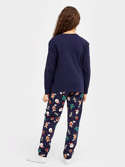Комплект для девочек (джемпер, брюки) синий с принтом в виде новогодних печенек - Mark formelle фото 3