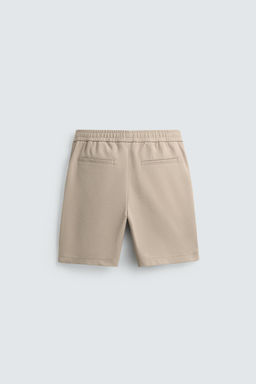 BERMUDA ESTRUCTURA CONFORT / Beige