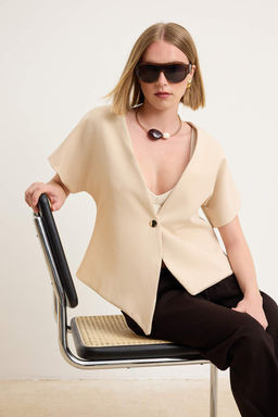 Bej Oversize K?sa Kollu Yelek TWOSS26YE00061 - Trendyolmilla фото 2