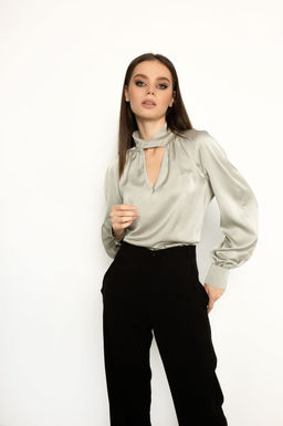 Блуза AURA 2050-170-Р полынь