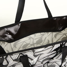 Сумка хозяйственная на молнии, 18 л, 40×15×30 см, чёрная/белая