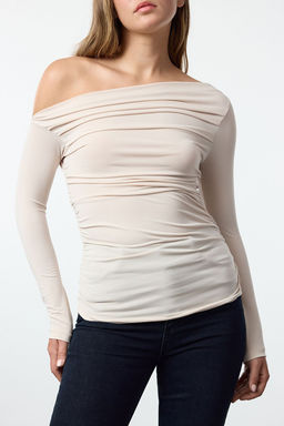 Tas Buzgu/Drape Detayl? Fitted/Vucuda Oturan Uzun Kollu Esnek Orme Bluz TWOAW25BZ00248
