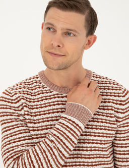 Трикотажный свитер узкого кроя с круглым вырезом Tile - Cacharel фото 3