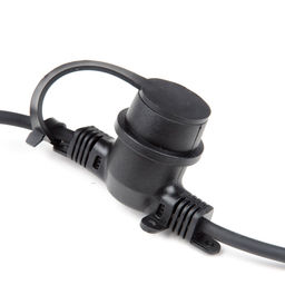 UDL-K121 10/E27/5M 5C IP65 BLACK BELT-LIGHT Гирлянда Белт-лайт, 5 м + 1,5м сетевой шнур. 10 патронов E27, шаг 50см. 5 заглушек. Чёрная. TM Uniel. - Volpe фото 4