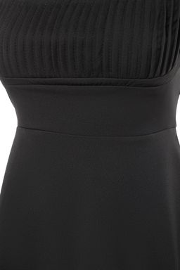 TRENDYOLMILLA Siyah A-Kesim Dokuma K?sa S?k Abiye Elbise TPRSS23EL00031 фото 15